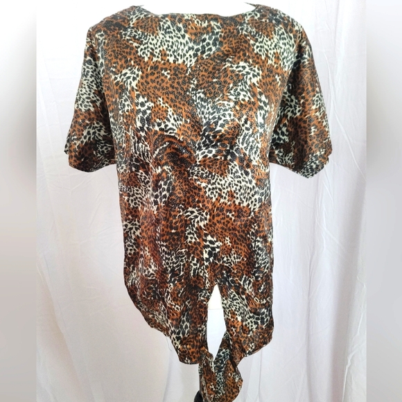 🦜🦜3/$25. Premonitions Short Sleeve Blouse Size 12 - Picture 2 of 7